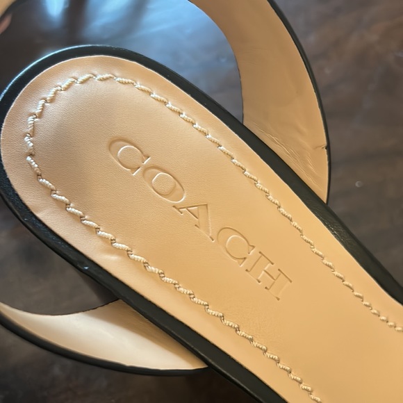 Coach Maddi sandal in unbelievably excellent condition! - Picture 10 of 16